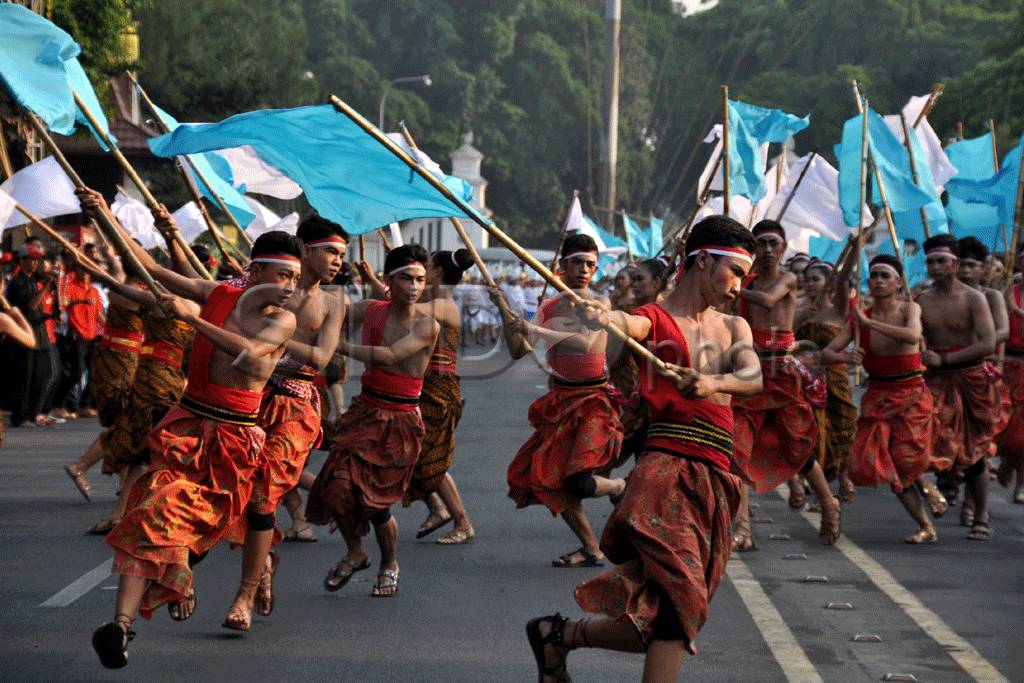 Karnaval Budaya Meriahkan...