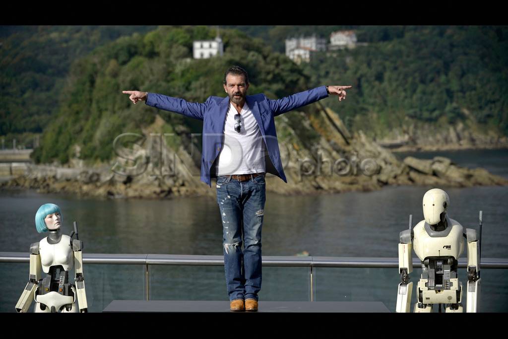 Film Fiksi Ilmiah Antonio...