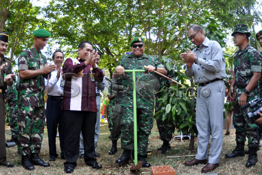 Program 10 Juta Biopori...