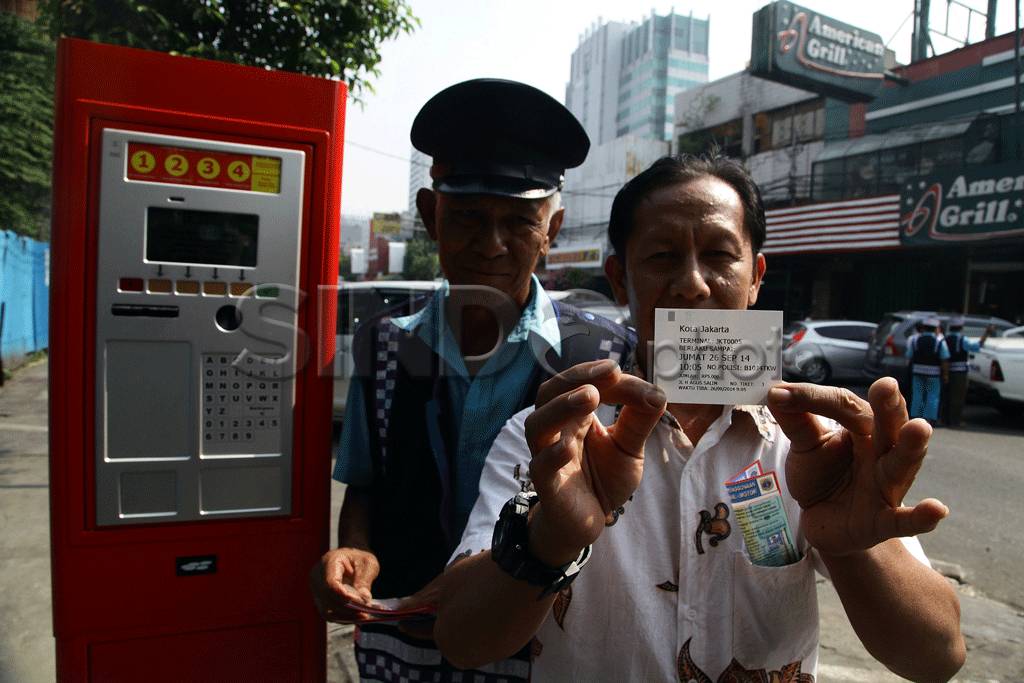 Parkir Meter Resmi Dioperasikan
