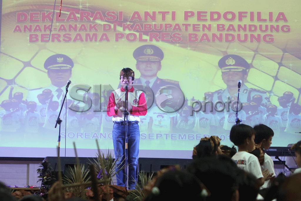 Ratusan Siswa SD Deklarasikan...