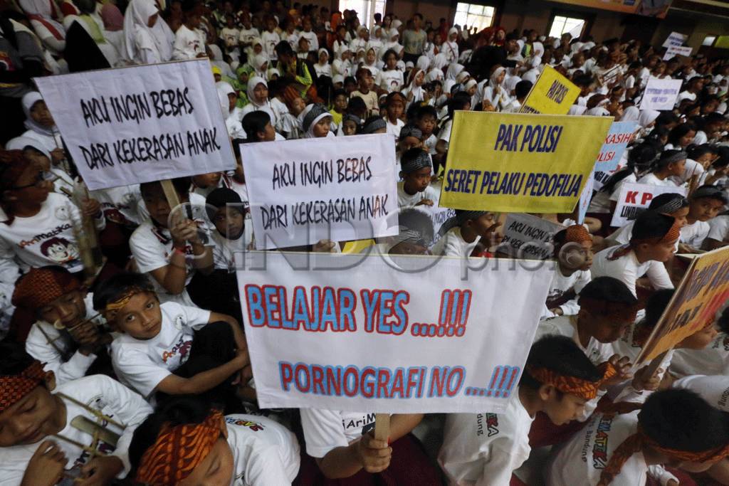 Ratusan Siswa SD Deklarasikan...