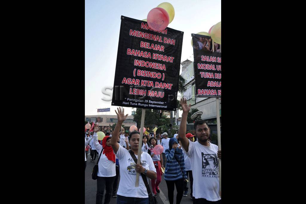 Long March Hari Tuna...