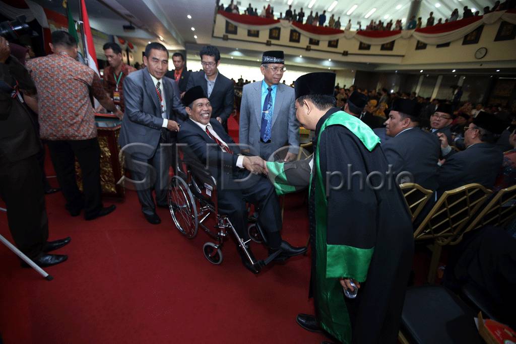 50 Anggota DPRD Kota...