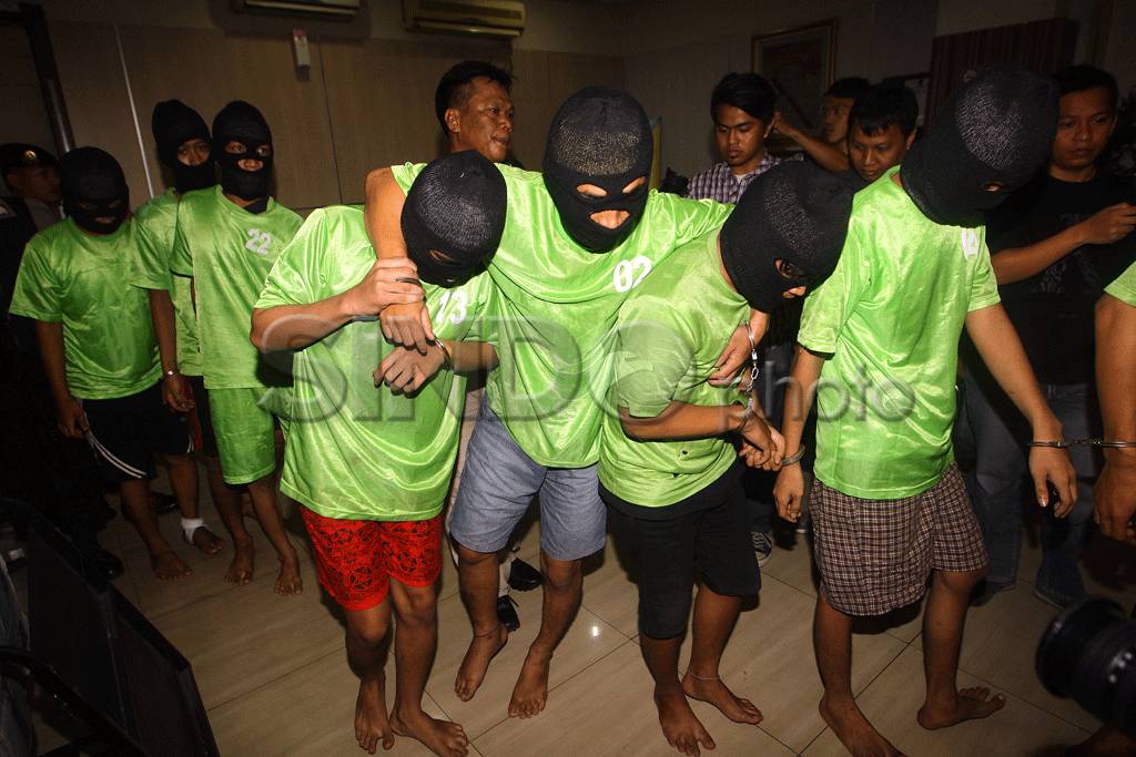 Polres Bekasi Bekuk...