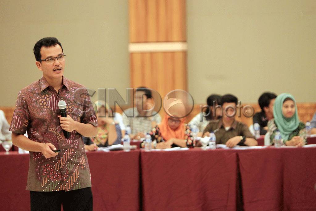 OJK Tingkatkan Edukasi...