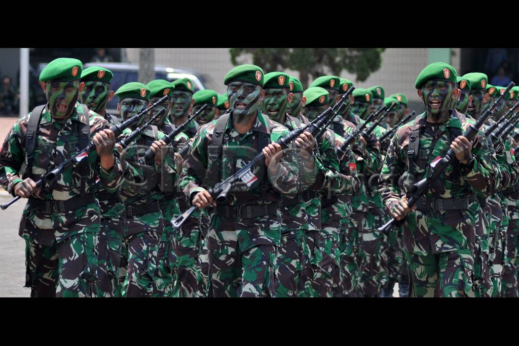 Sambut HUT TNI ke-69...