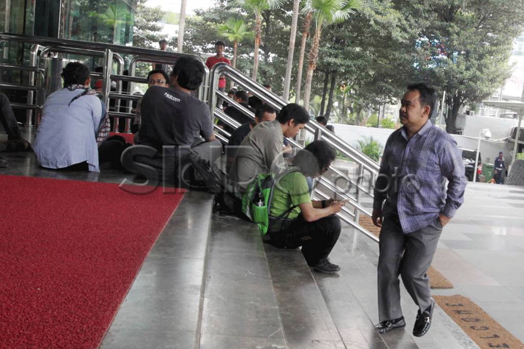 Wali Kota Serang Diperiksa...