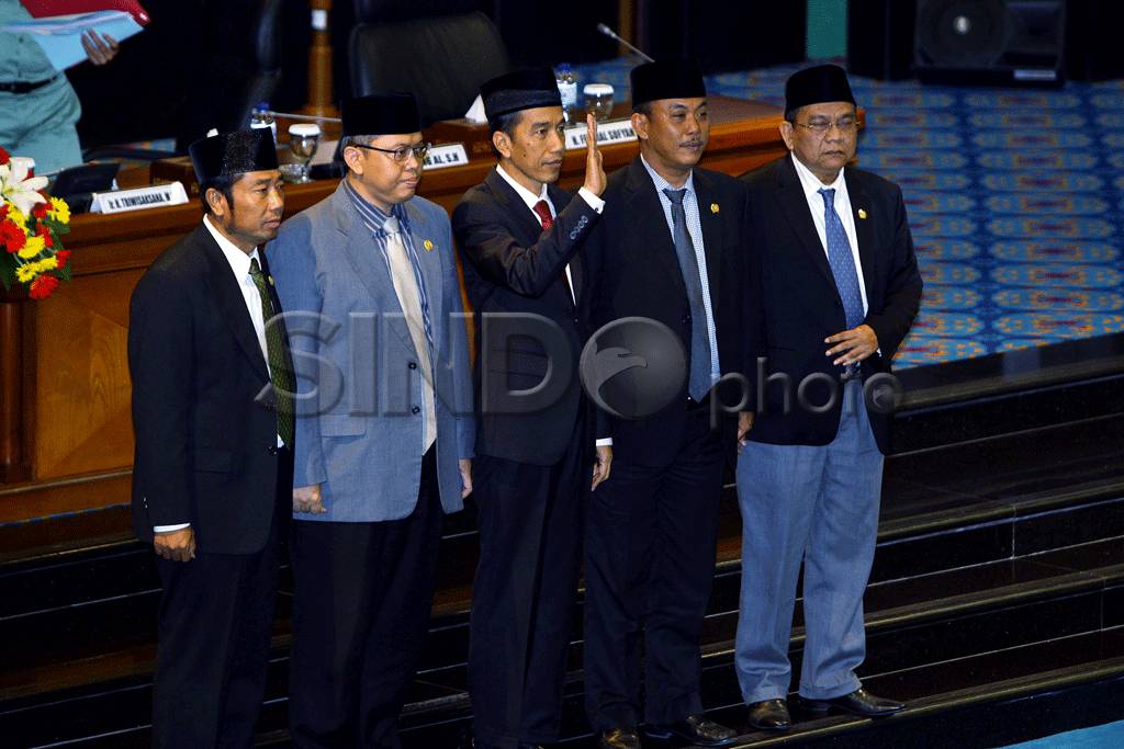 Sembilan Fraksi Setujui...