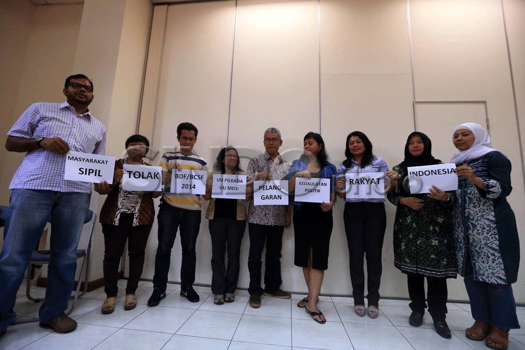 LSM Tolak Bali Democracy...