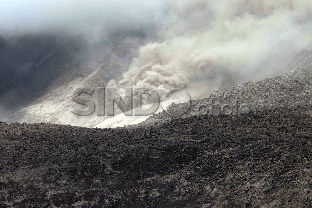 Gunung Sinabung Kembali...