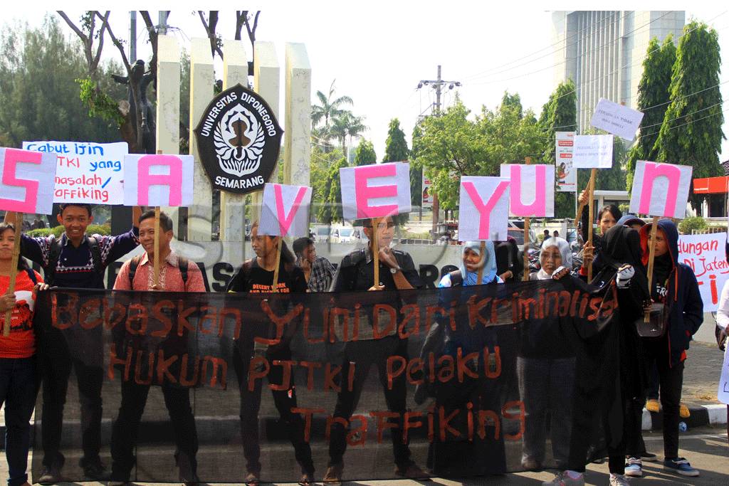 Aktivis Tuntut Pengusutan...