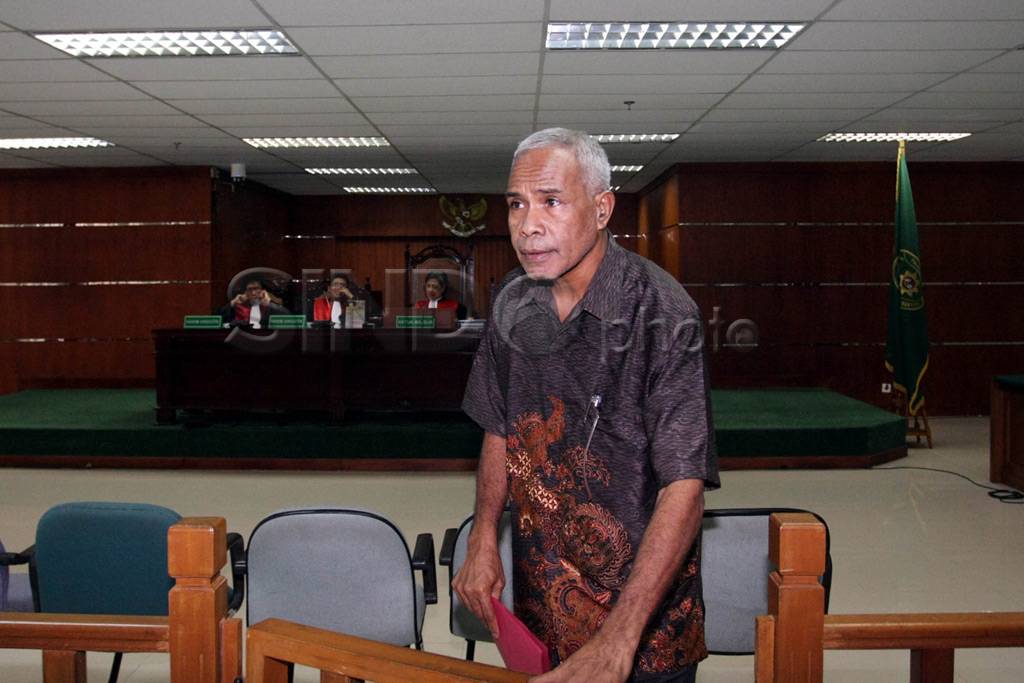 Bupati Biak Numfor Minta...