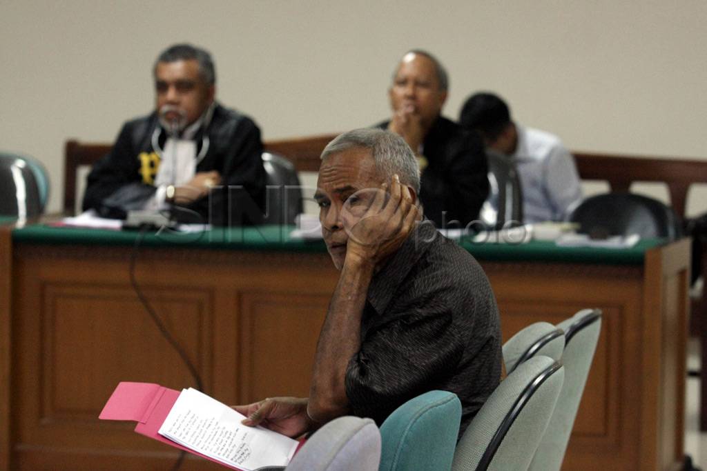 Bupati Biak Numfor Minta...
