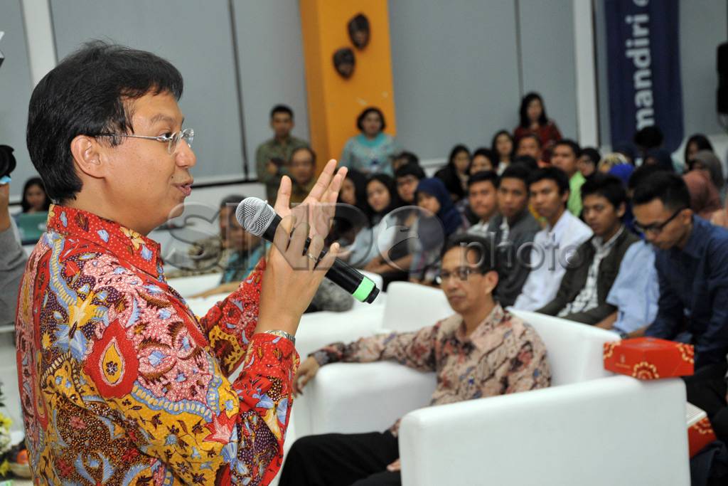Kuliah Umum Dirut Bank...