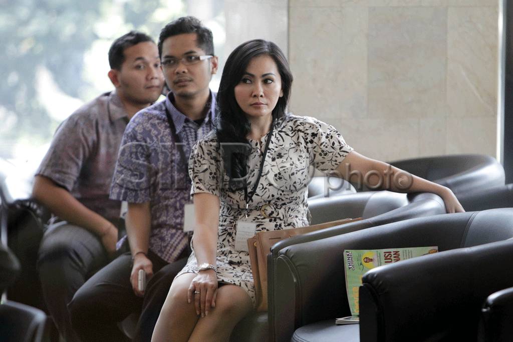 KPK Periksa Istri Muda...