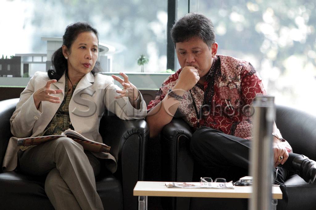Tim Transisi Serahkan...