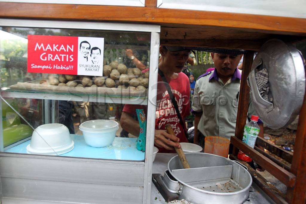 Makan Gratis Pesta Rakyat...