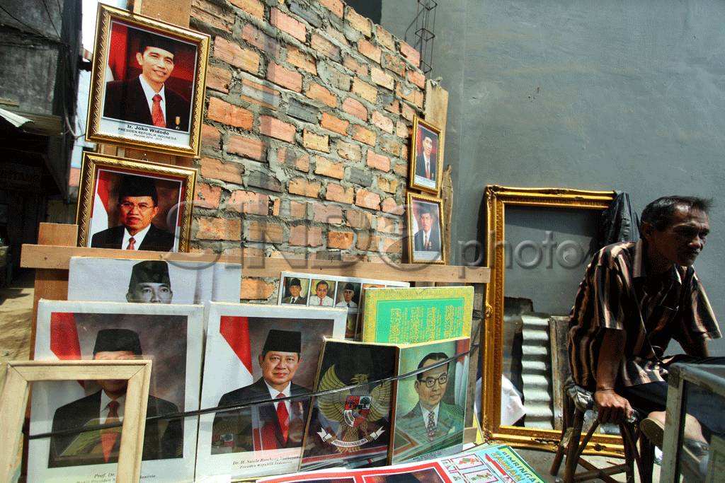 Foto Presiden dan Wakil...