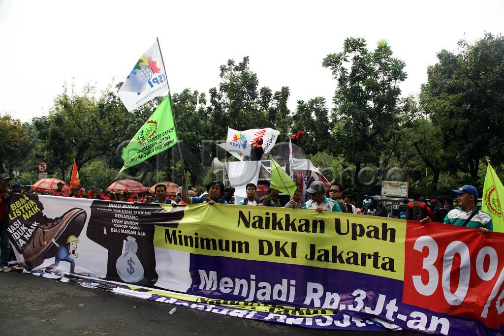 Hindari Demo Buruh,...