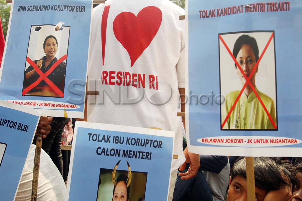 Unjuk Rasa Tolak Calon...