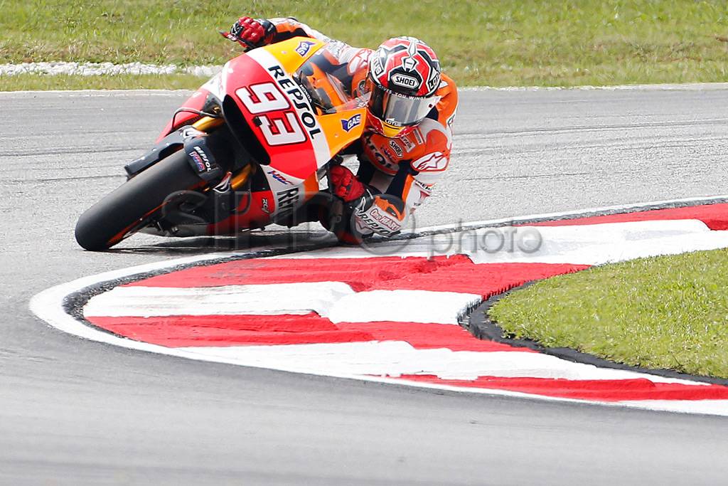 Marquez Juara, Rossi...