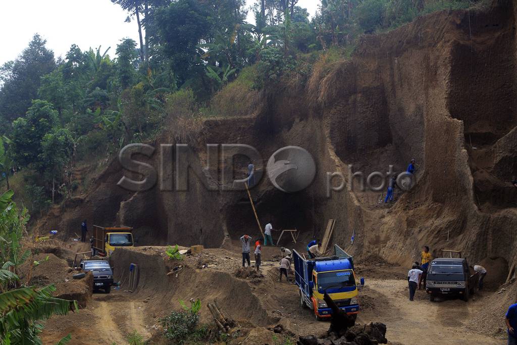 Tambang Pasir Ilegal