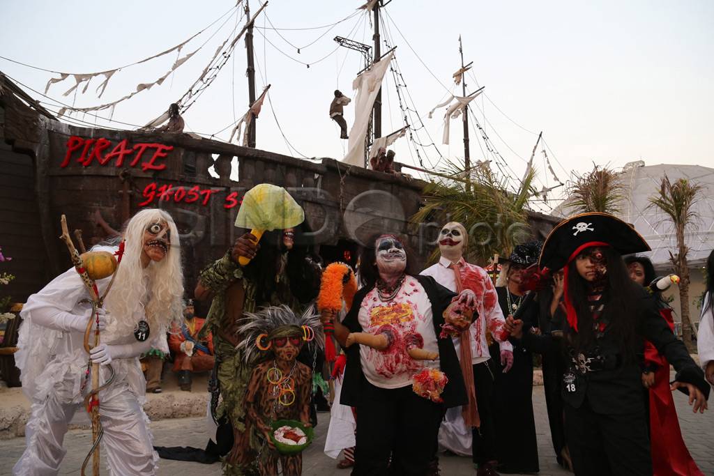 Helloween Fashion Festival...
