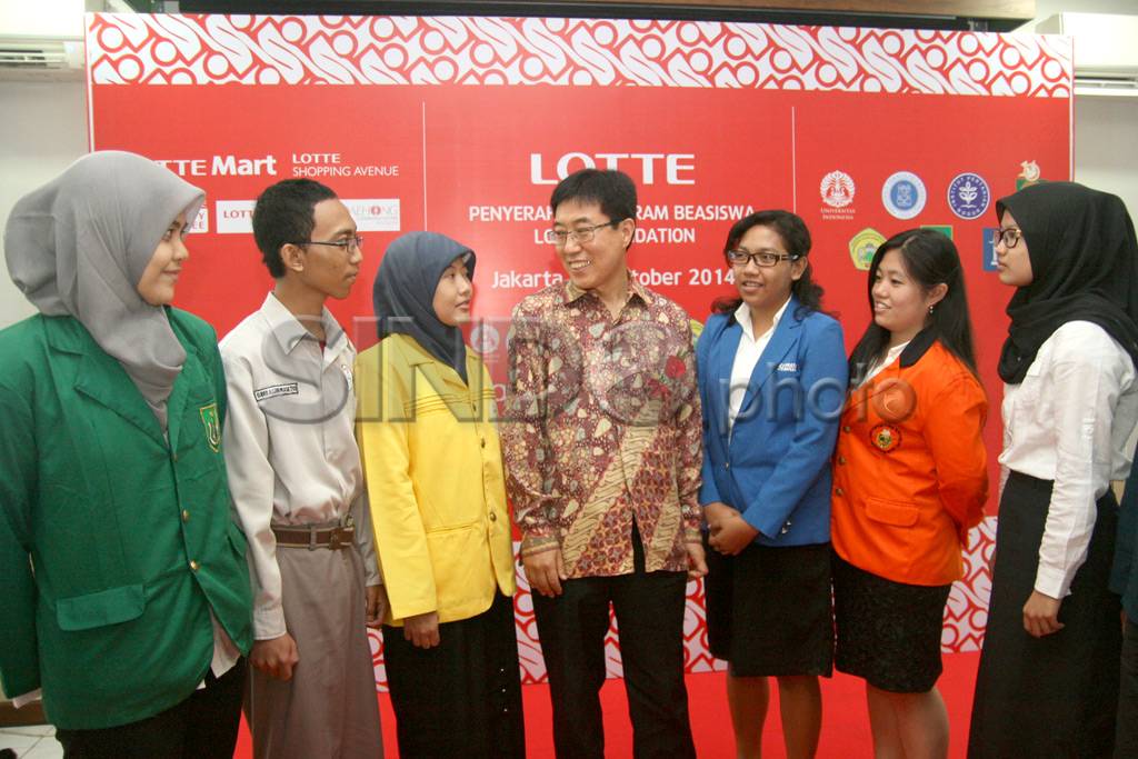 Beasiswa Lotte Mart...