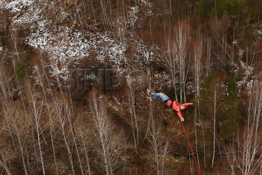 Olahraga Ekstrim Rope-jumping...