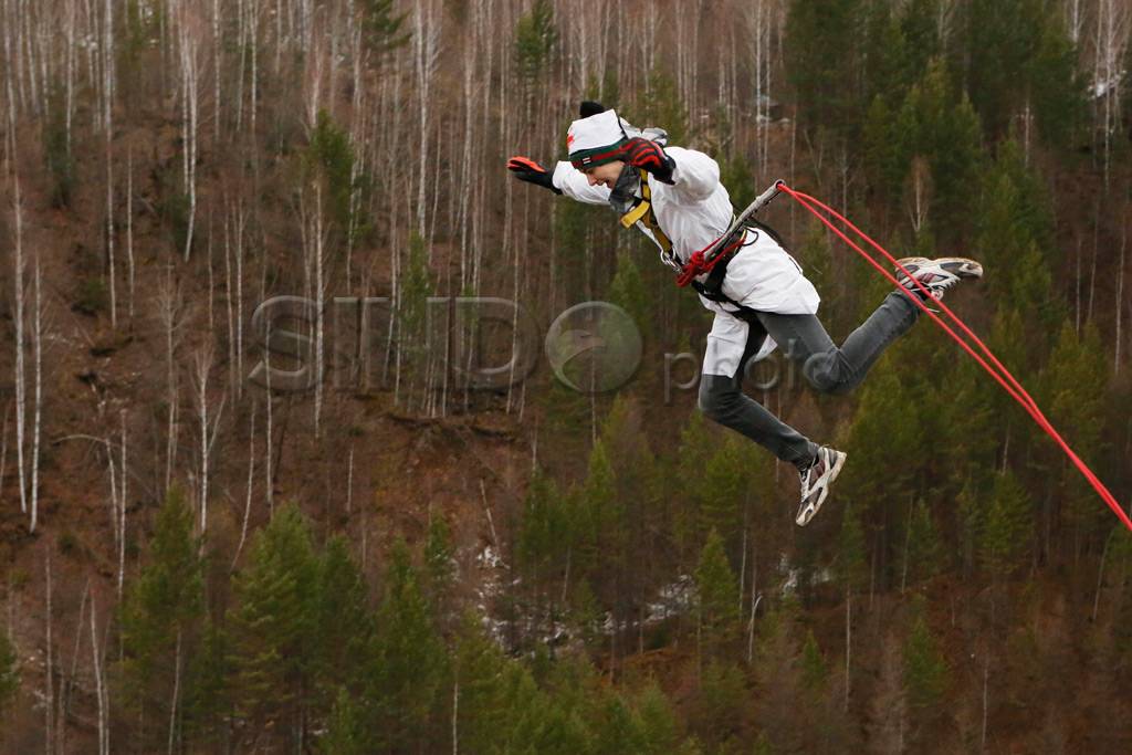 Olahraga Ekstrim Rope-jumping...