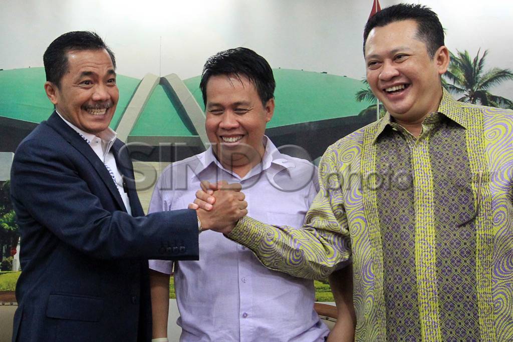 Stabilo Merah Nama Calon...