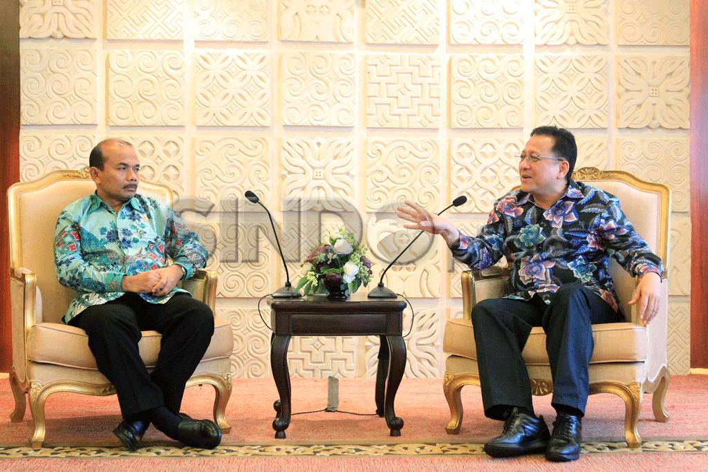 Pemerintah Tunda Pembangunan...