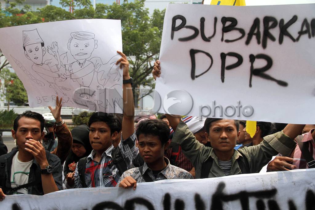 Mahasiswa di Semarang...