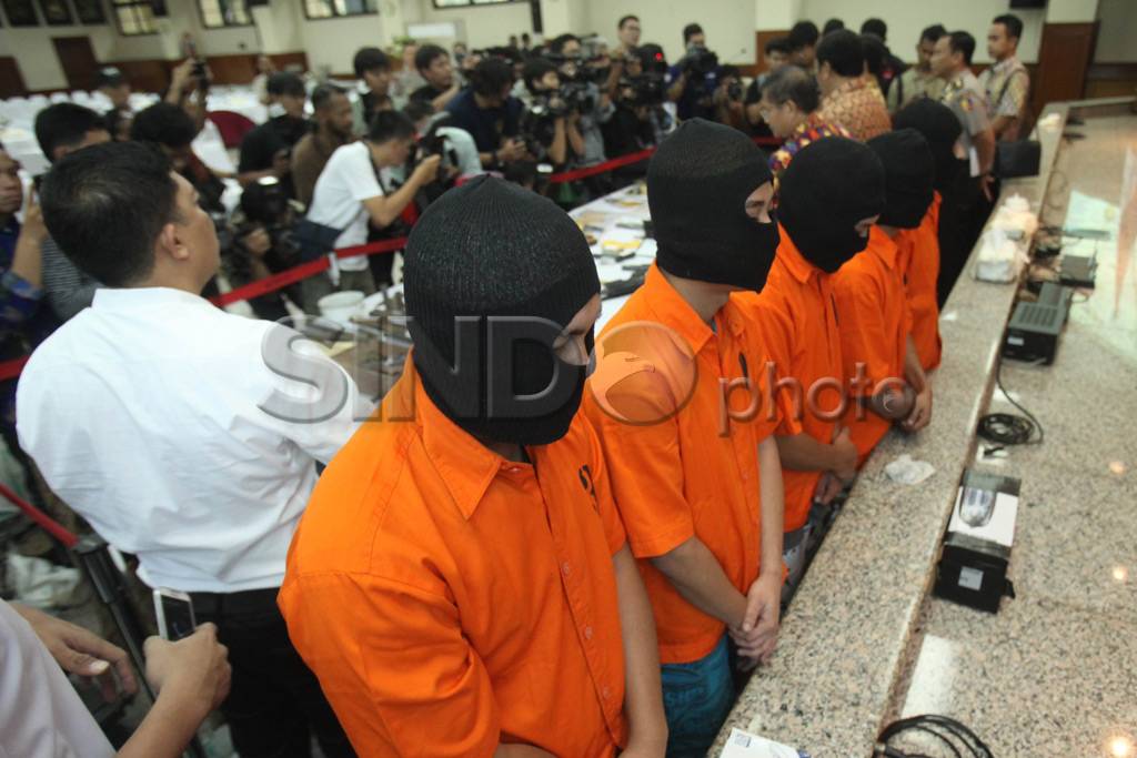Polisi Ringkus Sindikat...
