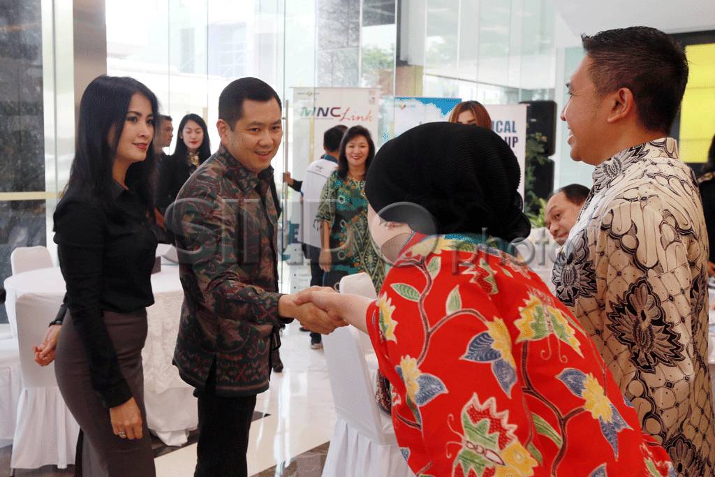 MNC Life Optimistis...
