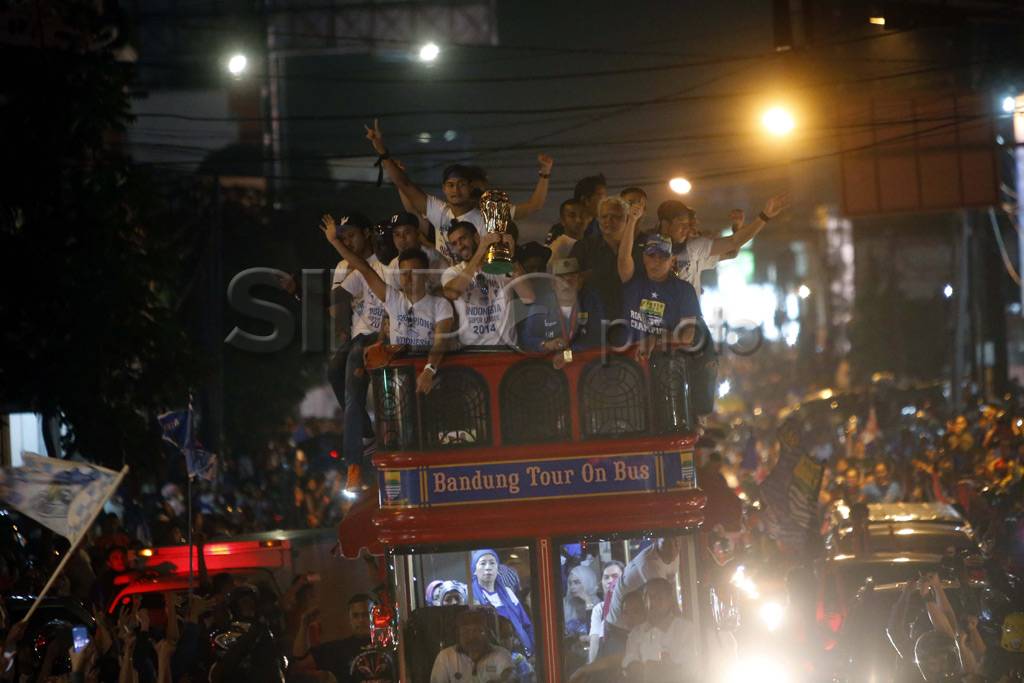 Bobotoh Berpesta