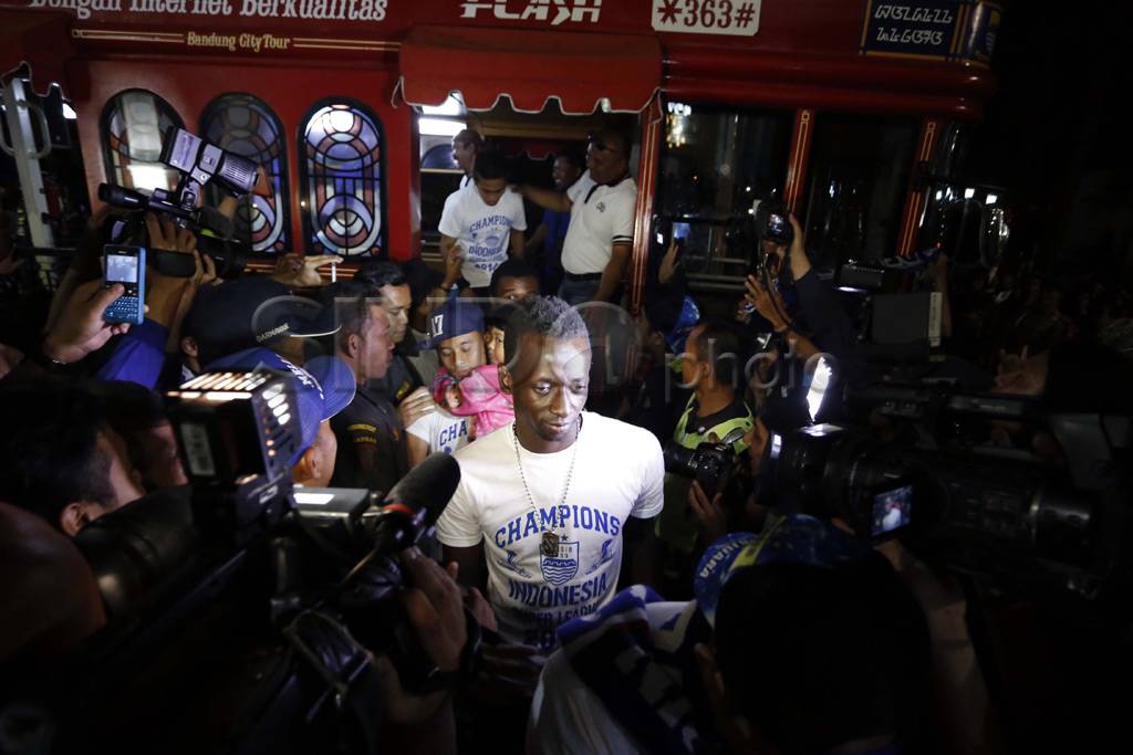 Bobotoh Berpesta