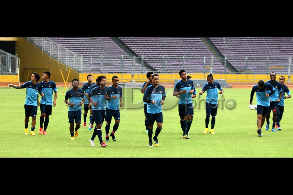 Latihan Timnas Indonesia...