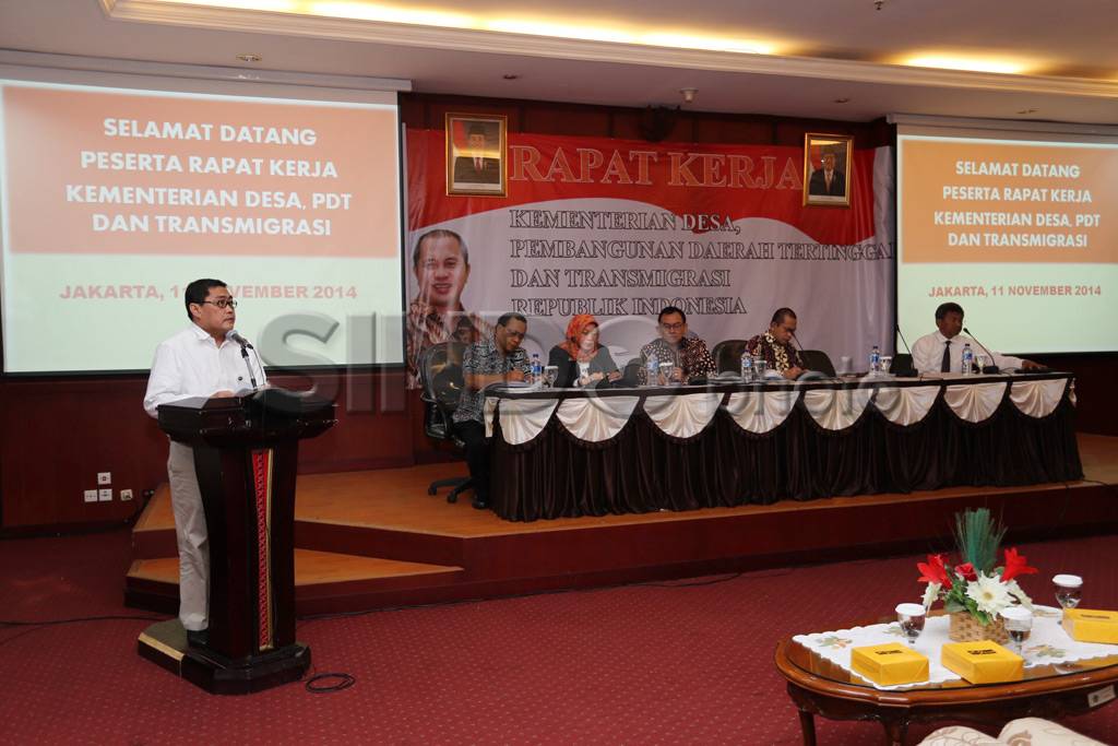 Menteri Desa Marwan...