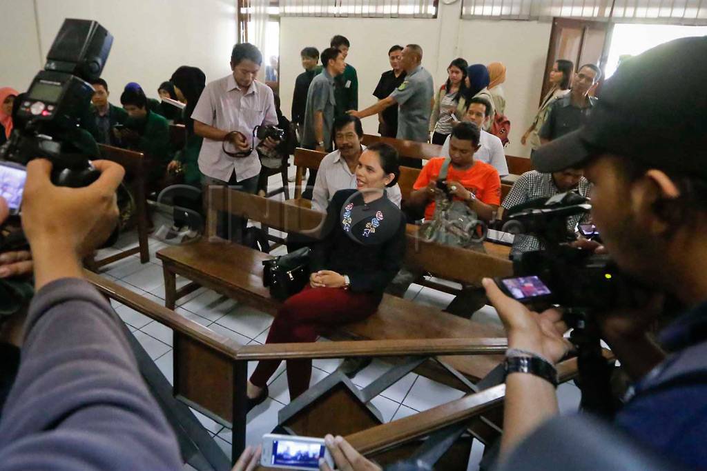 Sidang Perdana Florence