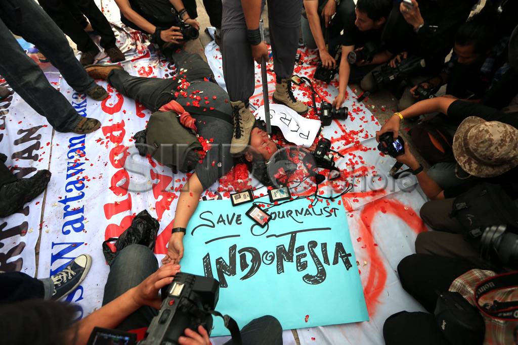 Wartawan Jakarta Protes...
