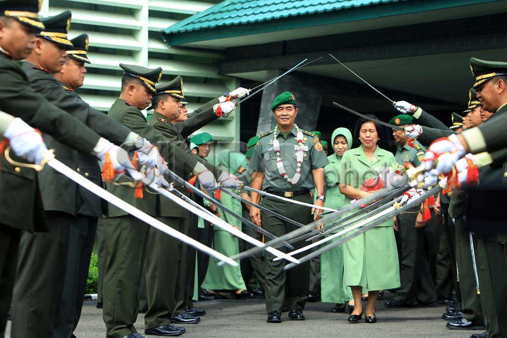 Suasana Haru Warnai...