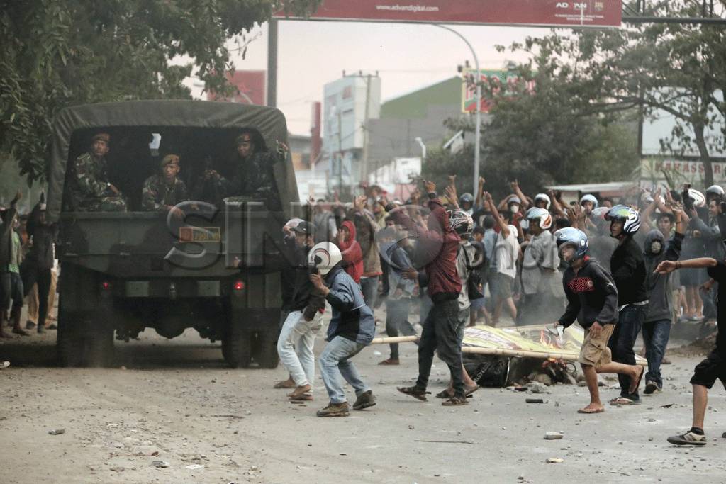 Lagi, Mahasiswa di Makassar...