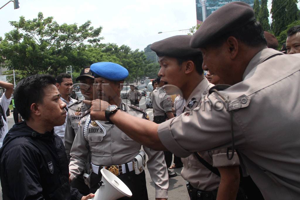 Demo Tolak Kenaikan...