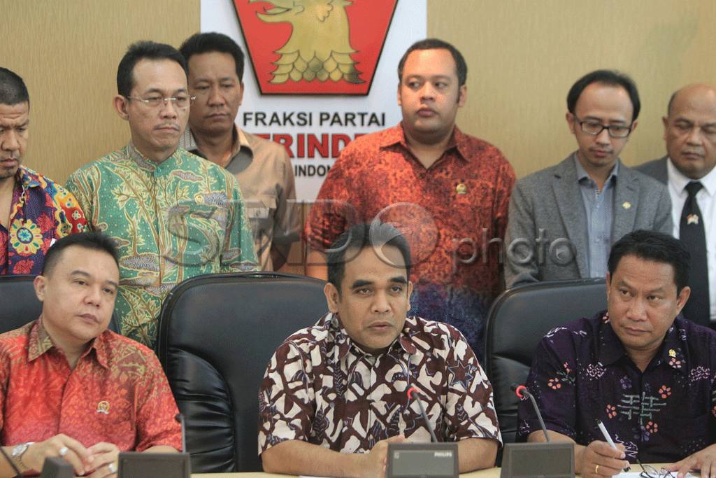 Fraksi Gerindra Minta...