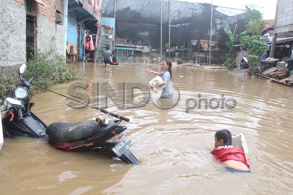 Banjir Rendam Puluhan...