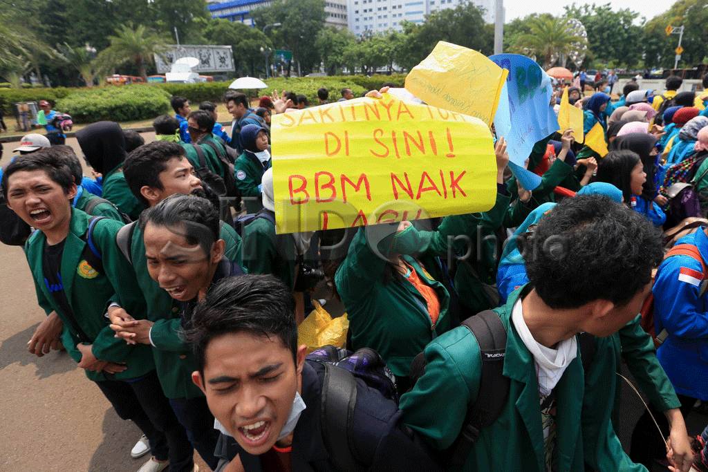 BEM se-Indonesia Tuntut...
