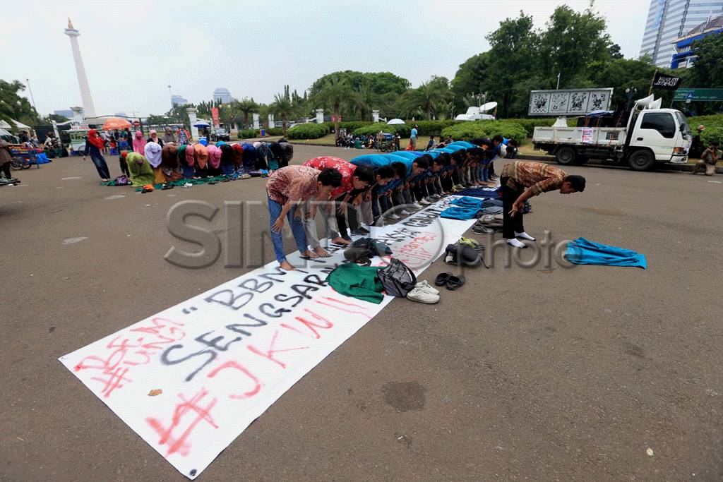 BEM se-Indonesia Tuntut...