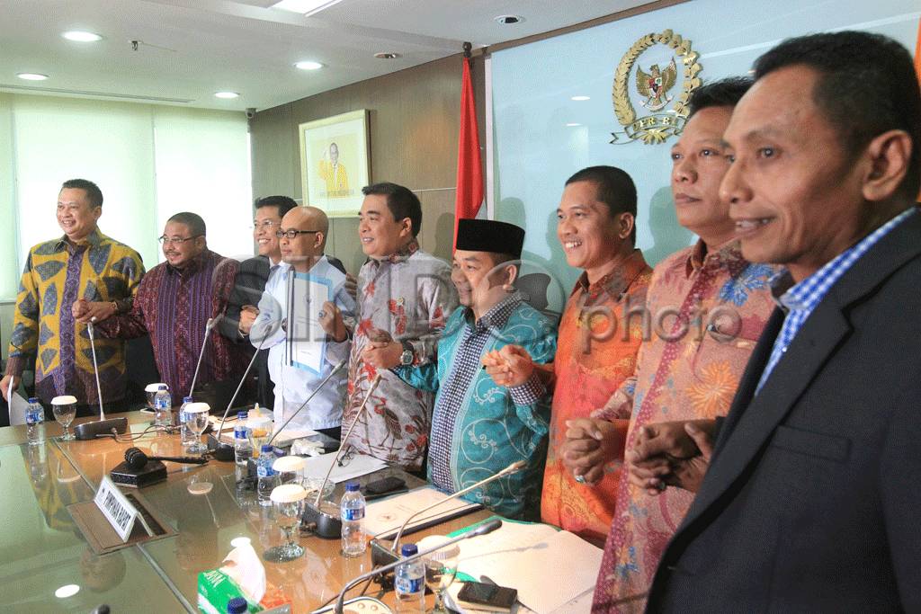 Hak Interpelasi Siap...